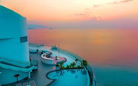 Nha Trang Oceanview Suites